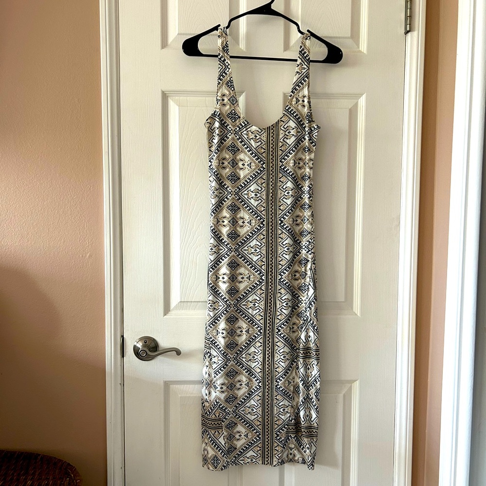 SOLD Super cute! Volcom Bodycon Midi Dress